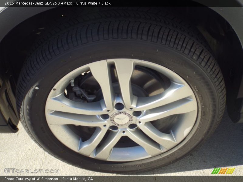 Cirrus White / Black 2015 Mercedes-Benz GLA 250 4Matic