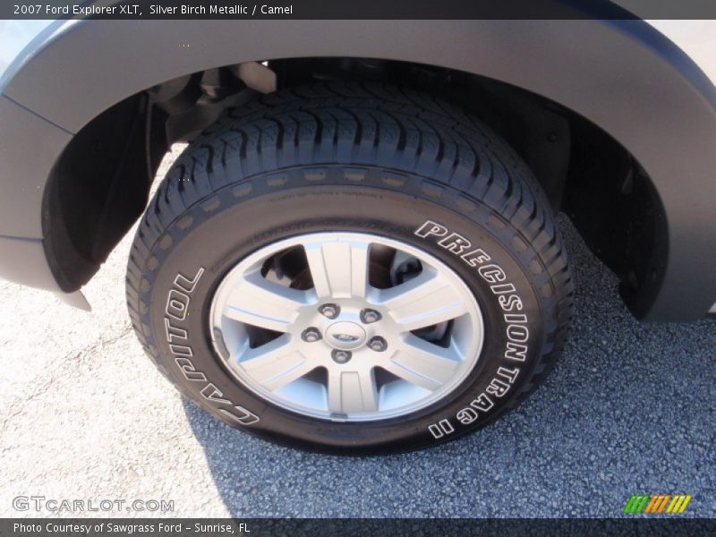 Silver Birch Metallic / Camel 2007 Ford Explorer XLT