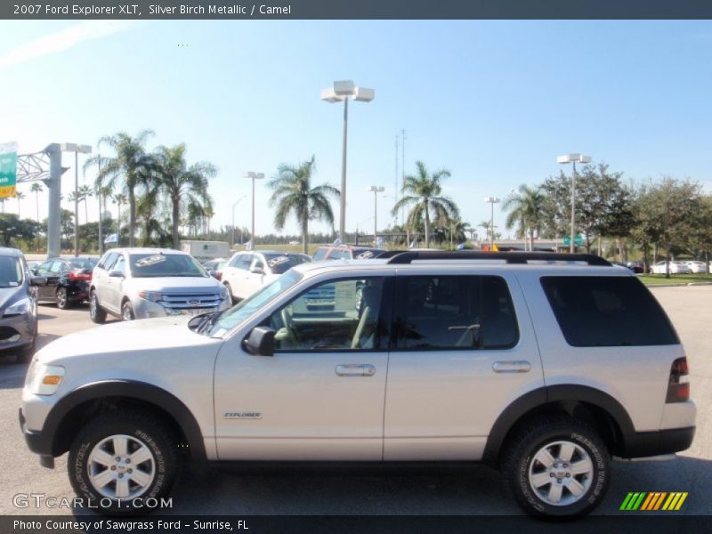 Silver Birch Metallic / Camel 2007 Ford Explorer XLT