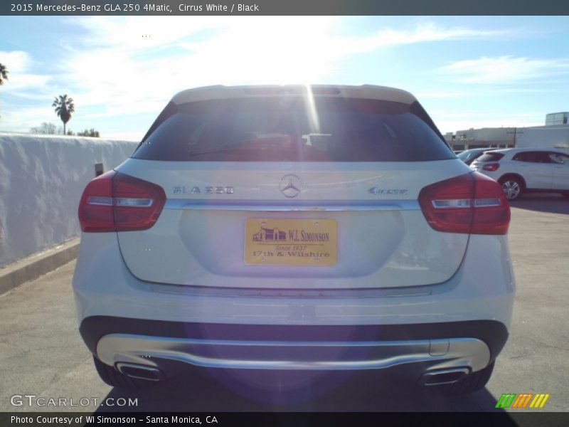 Cirrus White / Black 2015 Mercedes-Benz GLA 250 4Matic