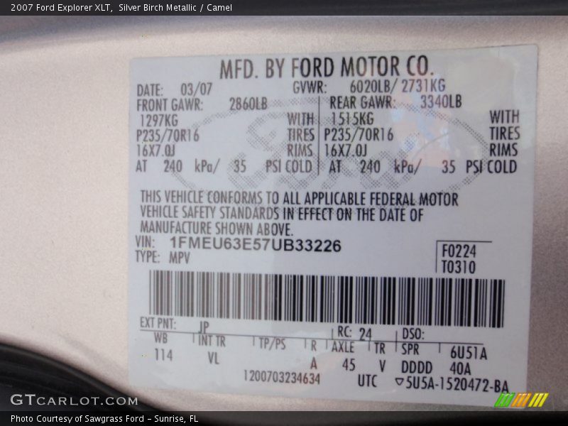 Silver Birch Metallic / Camel 2007 Ford Explorer XLT