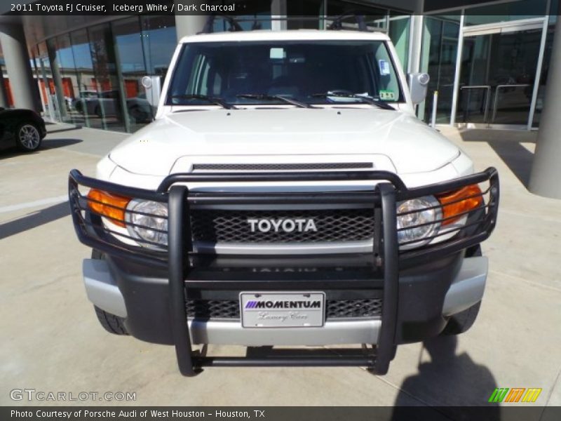 Iceberg White / Dark Charcoal 2011 Toyota FJ Cruiser