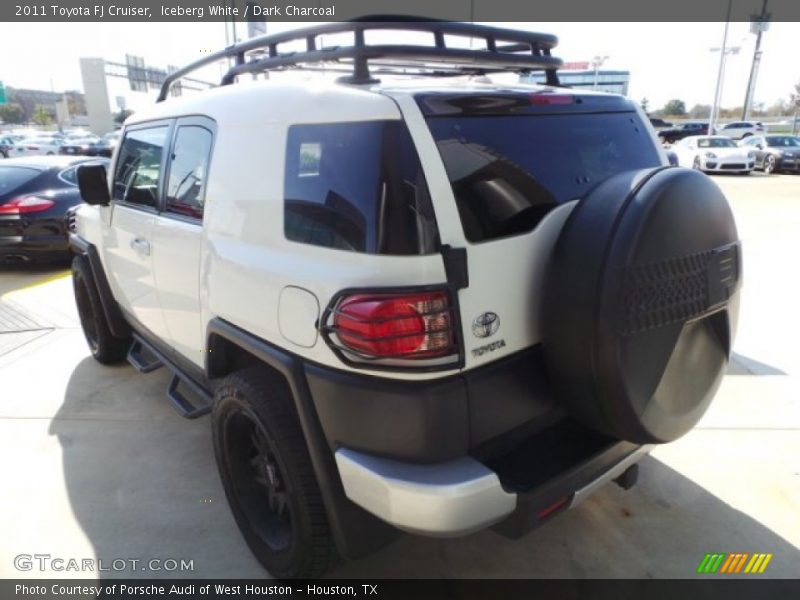 Iceberg White / Dark Charcoal 2011 Toyota FJ Cruiser