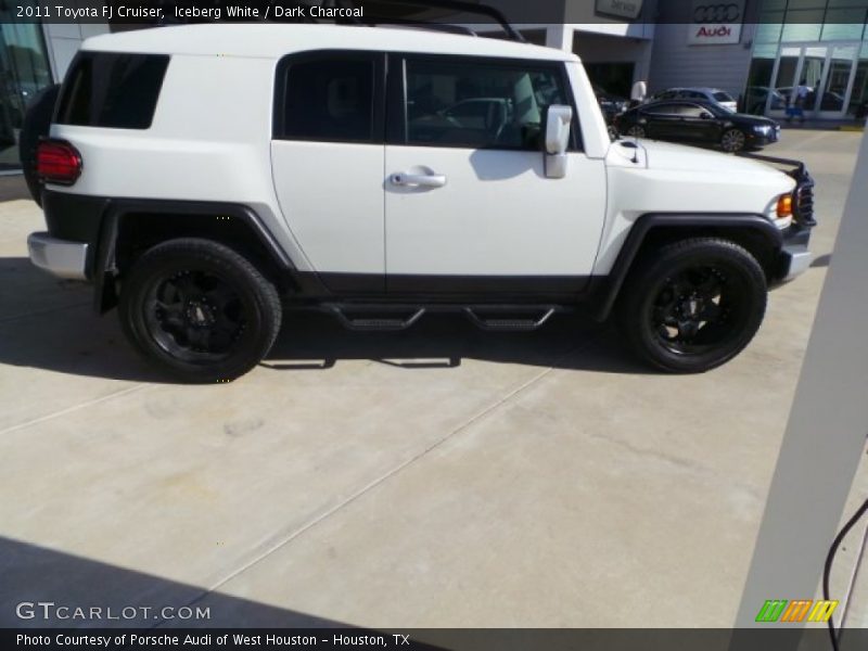 Iceberg White / Dark Charcoal 2011 Toyota FJ Cruiser