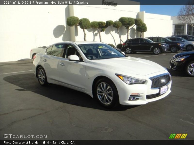 Moonlight White / Graphite 2014 Infiniti Q 50 3.7 Premium