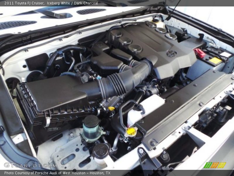 Iceberg White / Dark Charcoal 2011 Toyota FJ Cruiser