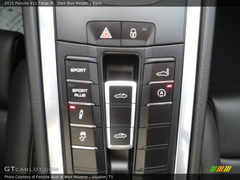 Controls of 2015 911 Targa 4S