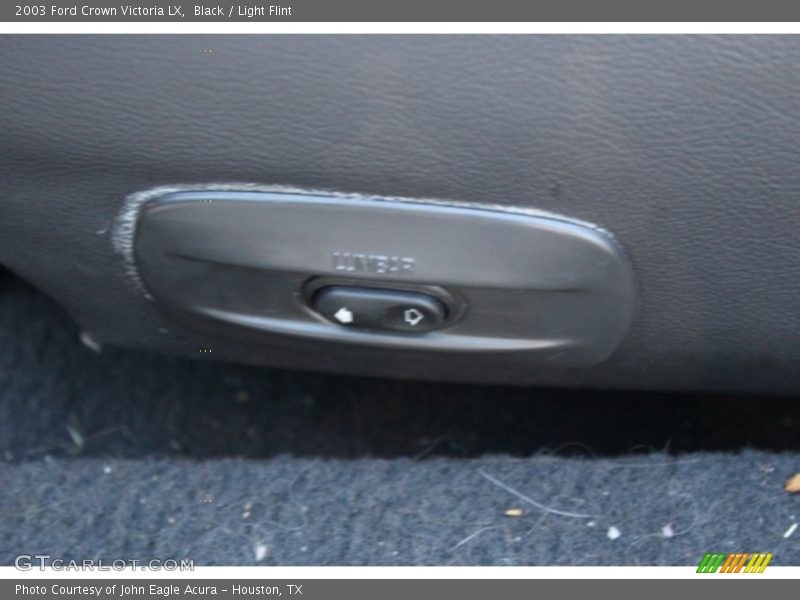 Black / Light Flint 2003 Ford Crown Victoria LX