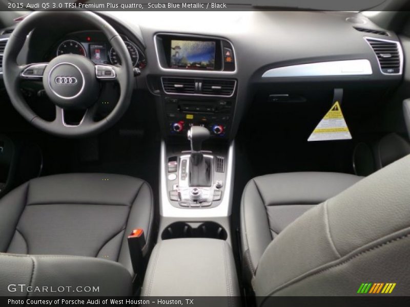 Dashboard of 2015 Q5 3.0 TFSI Premium Plus quattro