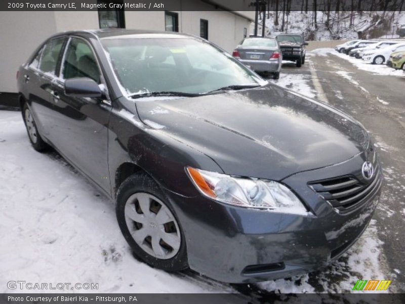 Magnetic Gray Metallic / Ash 2009 Toyota Camry LE