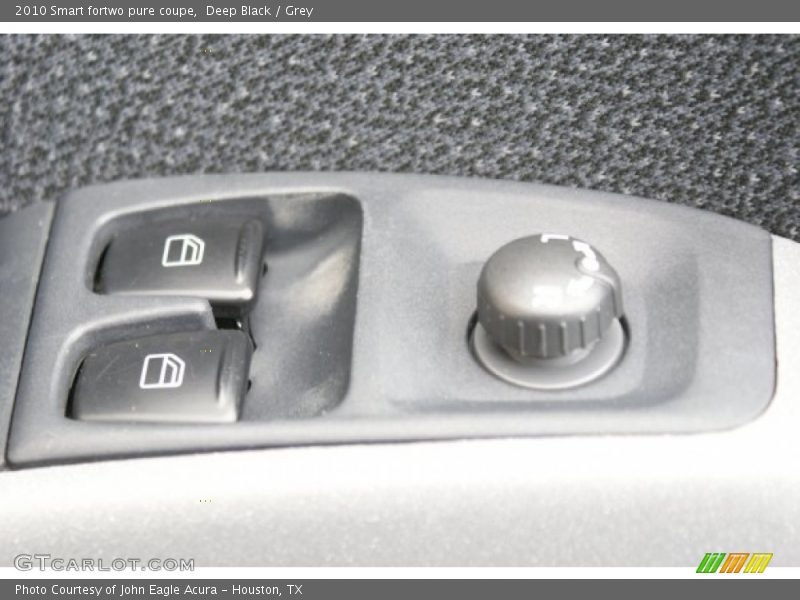 Deep Black / Grey 2010 Smart fortwo pure coupe