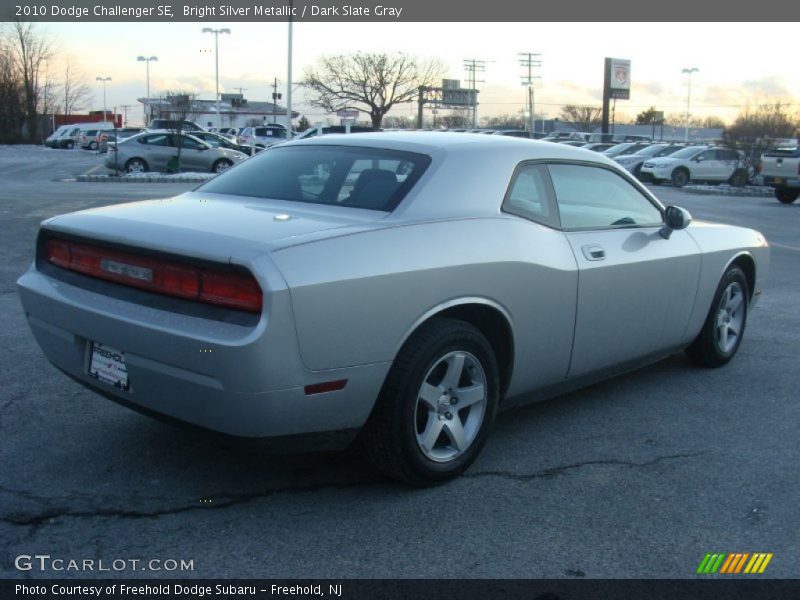 Bright Silver Metallic / Dark Slate Gray 2010 Dodge Challenger SE