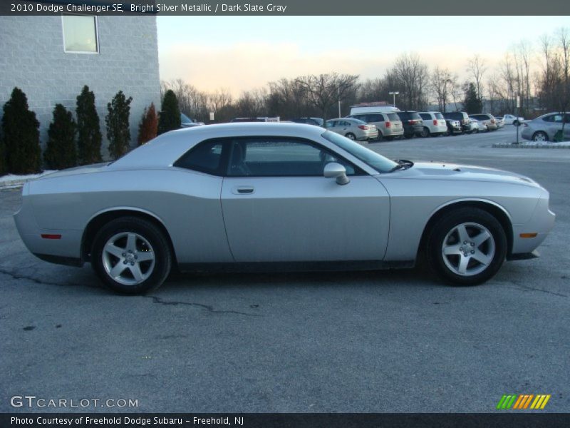 Bright Silver Metallic / Dark Slate Gray 2010 Dodge Challenger SE