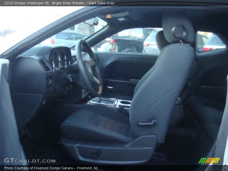 Bright Silver Metallic / Dark Slate Gray 2010 Dodge Challenger SE