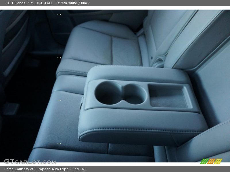 Taffeta White / Black 2011 Honda Pilot EX-L 4WD