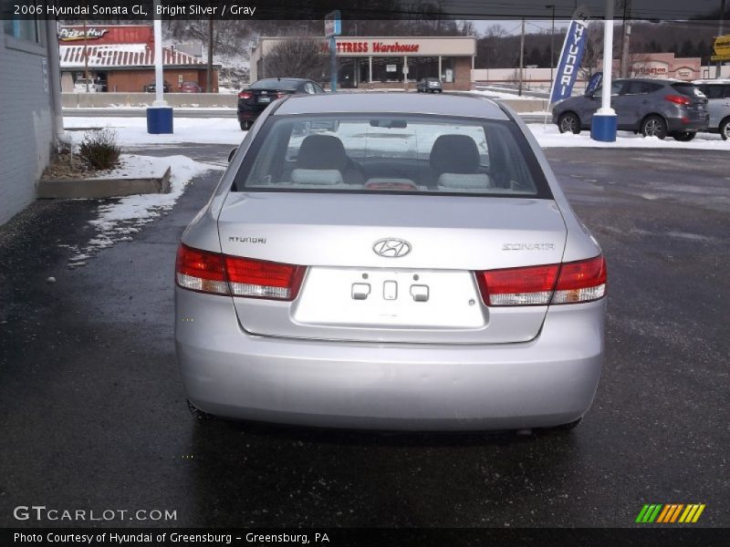 Bright Silver / Gray 2006 Hyundai Sonata GL