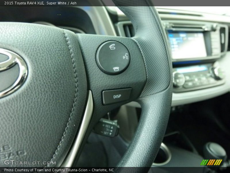 Super White / Ash 2015 Toyota RAV4 XLE