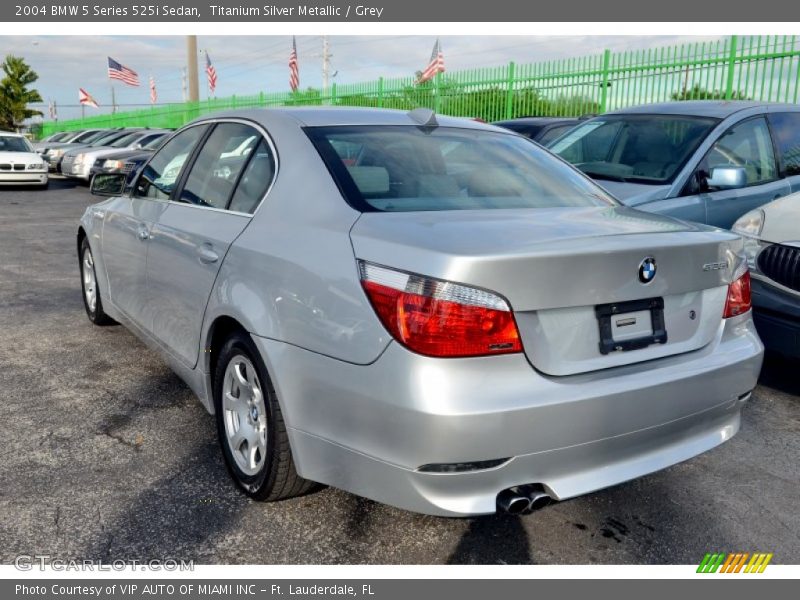 Titanium Silver Metallic / Grey 2004 BMW 5 Series 525i Sedan