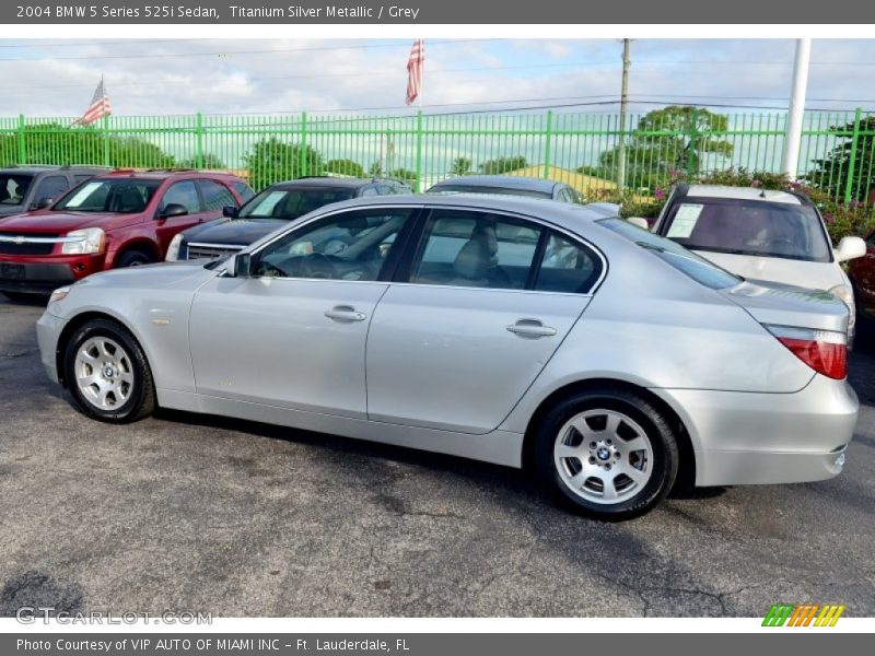 Titanium Silver Metallic / Grey 2004 BMW 5 Series 525i Sedan