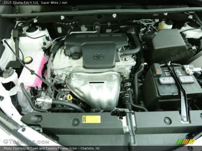 Super White / Ash 2015 Toyota RAV4 XLE