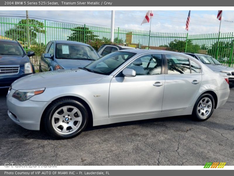 Titanium Silver Metallic / Grey 2004 BMW 5 Series 525i Sedan