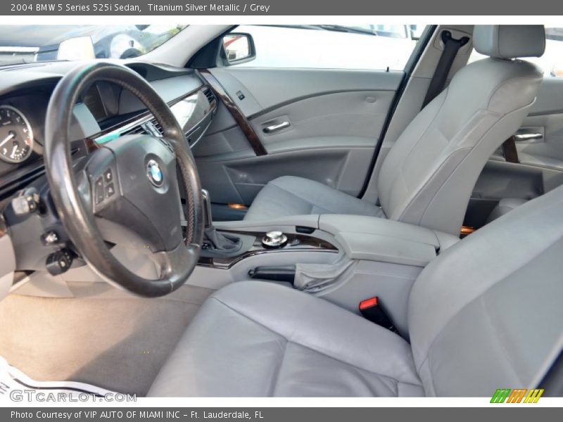 Titanium Silver Metallic / Grey 2004 BMW 5 Series 525i Sedan