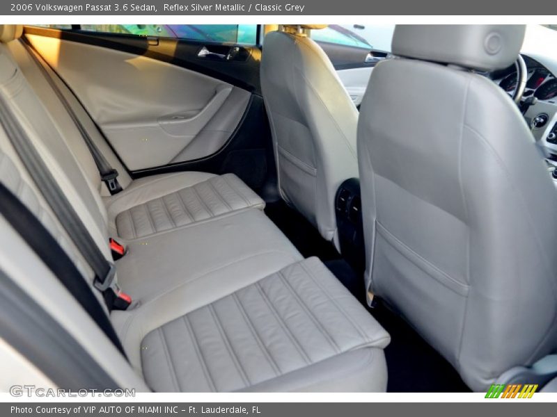 Reflex Silver Metallic / Classic Grey 2006 Volkswagen Passat 3.6 Sedan