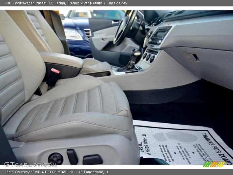 Reflex Silver Metallic / Classic Grey 2006 Volkswagen Passat 3.6 Sedan