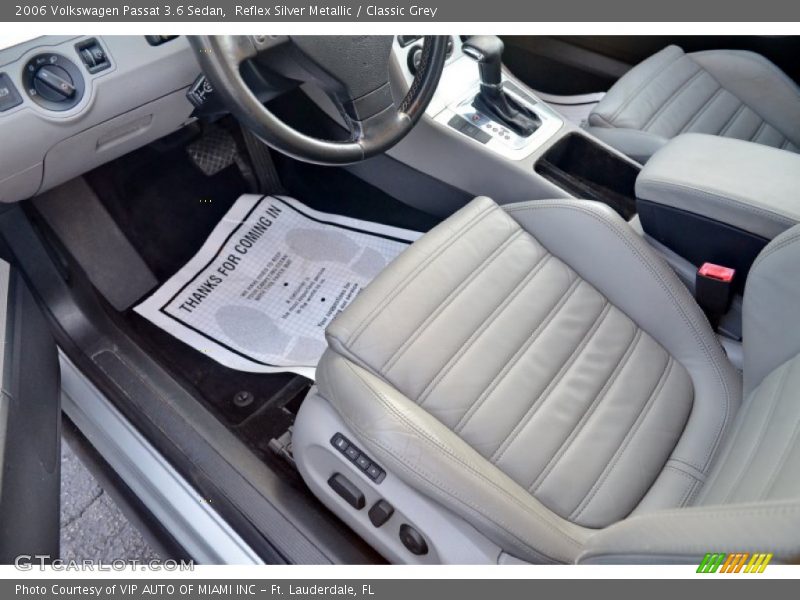 Reflex Silver Metallic / Classic Grey 2006 Volkswagen Passat 3.6 Sedan