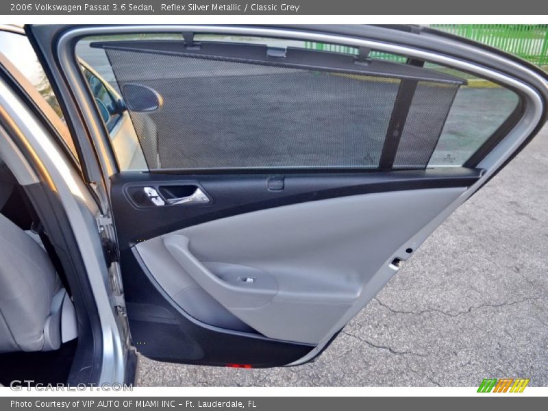 Reflex Silver Metallic / Classic Grey 2006 Volkswagen Passat 3.6 Sedan