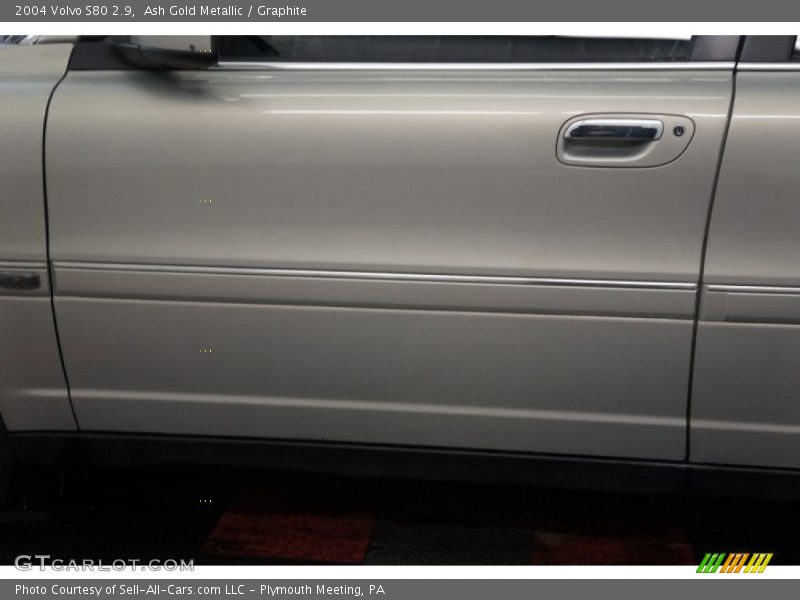 Ash Gold Metallic / Graphite 2004 Volvo S80 2.9