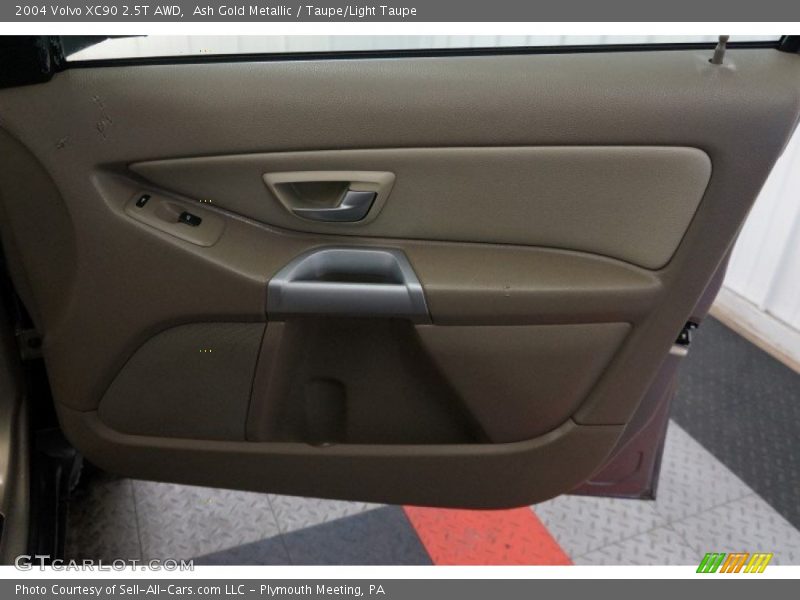 Ash Gold Metallic / Taupe/Light Taupe 2004 Volvo XC90 2.5T AWD