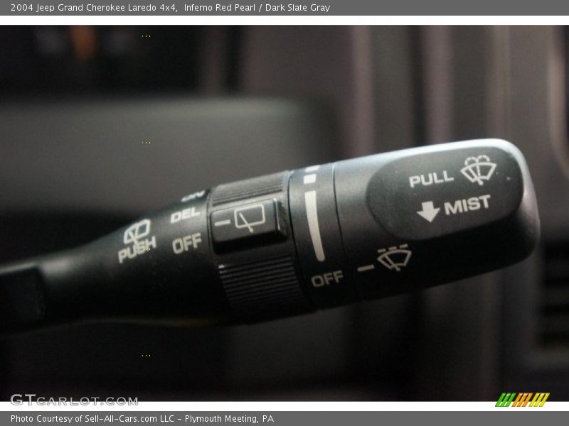 Inferno Red Pearl / Dark Slate Gray 2004 Jeep Grand Cherokee Laredo 4x4