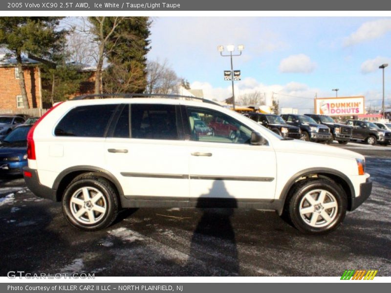 Ice White / Taupe/Light Taupe 2005 Volvo XC90 2.5T AWD