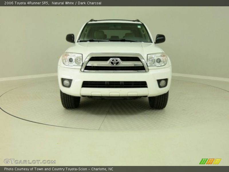 Natural White / Dark Charcoal 2006 Toyota 4Runner SR5