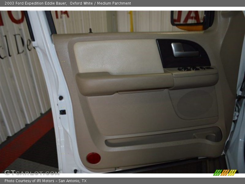 Oxford White / Medium Parchment 2003 Ford Expedition Eddie Bauer
