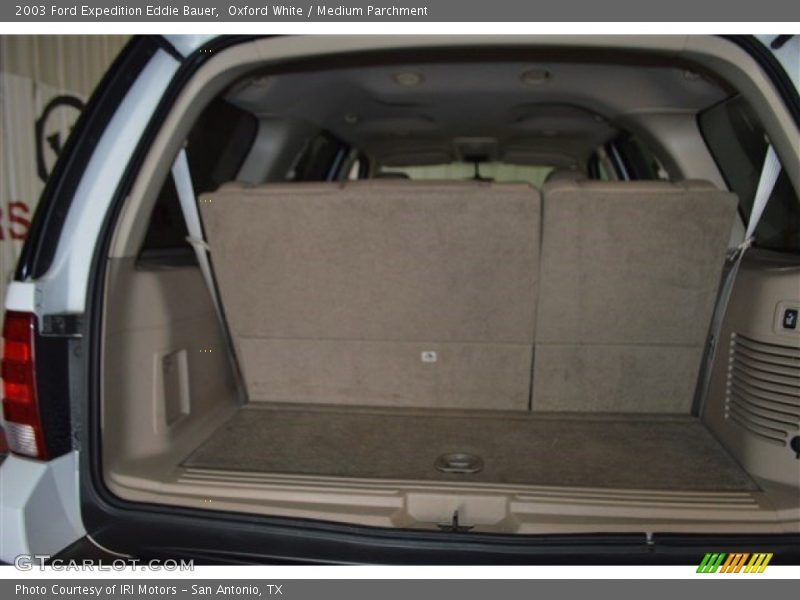Oxford White / Medium Parchment 2003 Ford Expedition Eddie Bauer