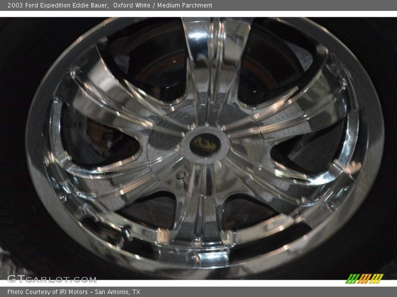 Oxford White / Medium Parchment 2003 Ford Expedition Eddie Bauer