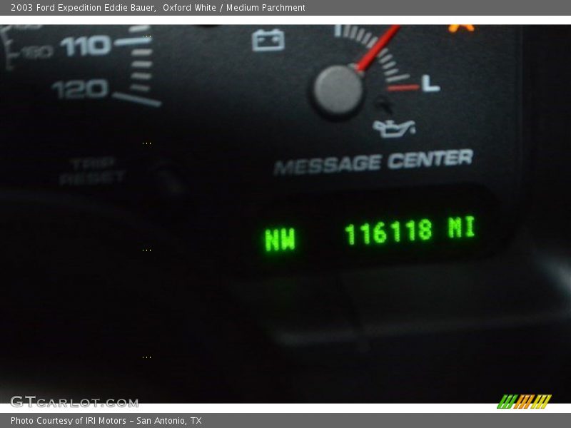 Oxford White / Medium Parchment 2003 Ford Expedition Eddie Bauer