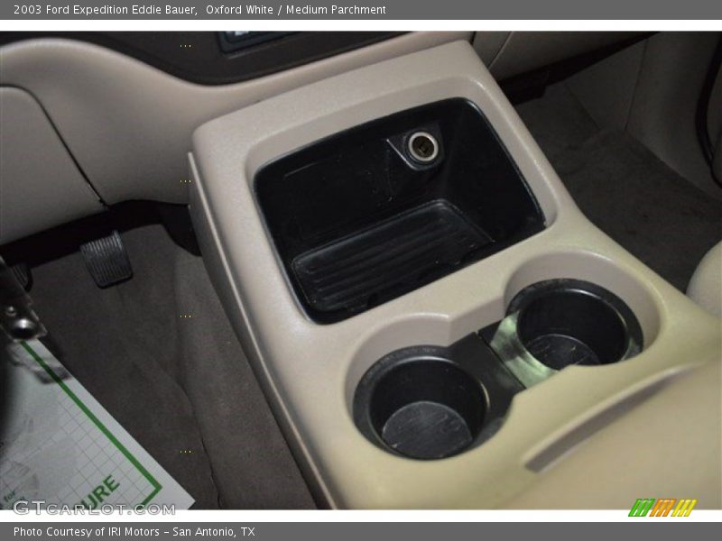 Oxford White / Medium Parchment 2003 Ford Expedition Eddie Bauer
