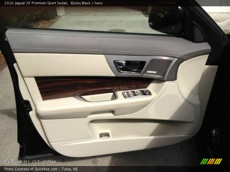Ebony Black / Ivory 2010 Jaguar XF Premium Sport Sedan