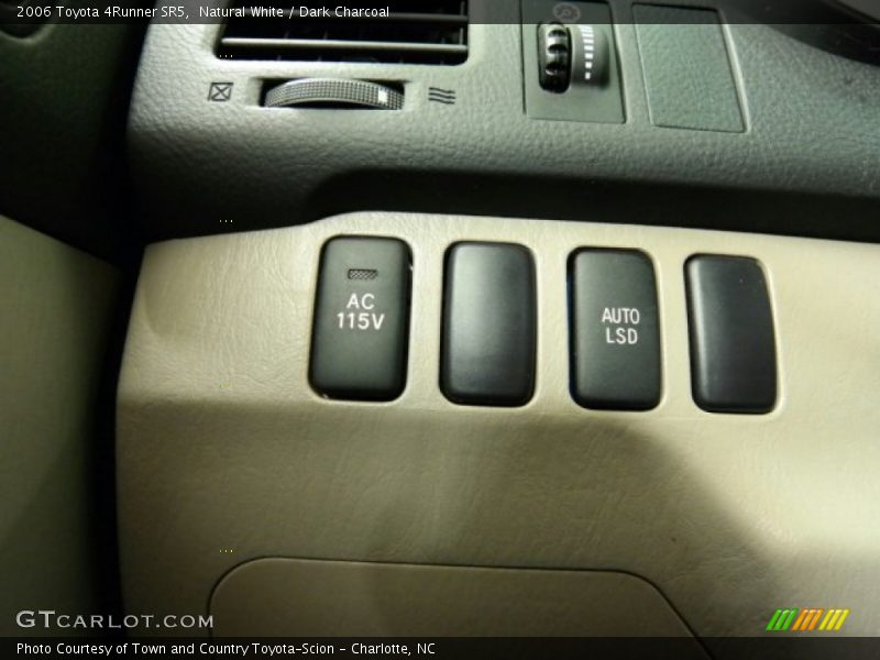 Natural White / Dark Charcoal 2006 Toyota 4Runner SR5