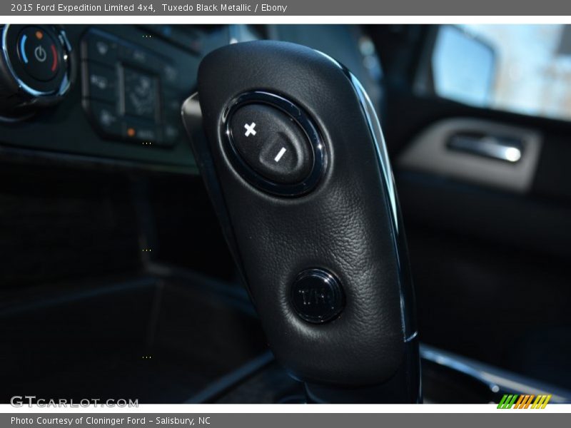 Tuxedo Black Metallic / Ebony 2015 Ford Expedition Limited 4x4