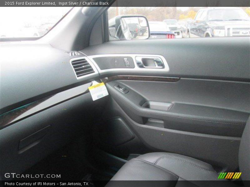 Ingot Silver / Charcoal Black 2015 Ford Explorer Limited
