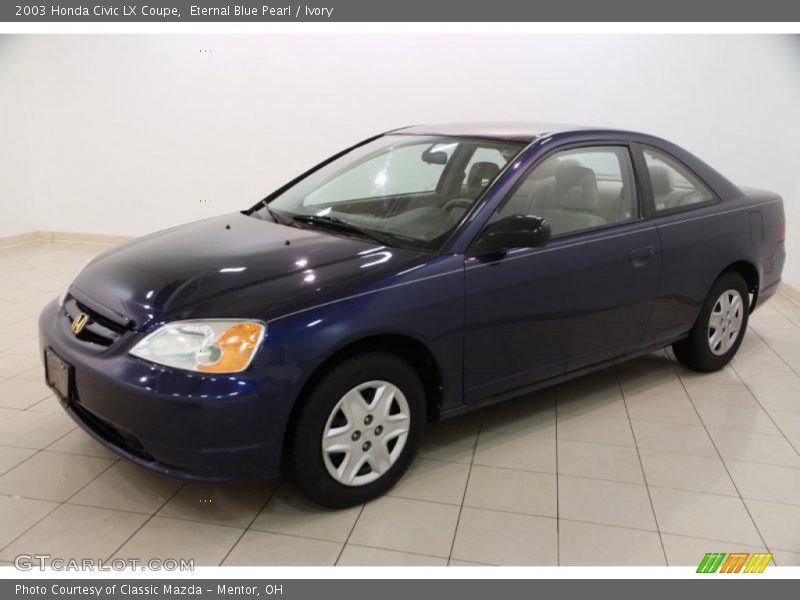 Front 3/4 View of 2003 Civic LX Coupe