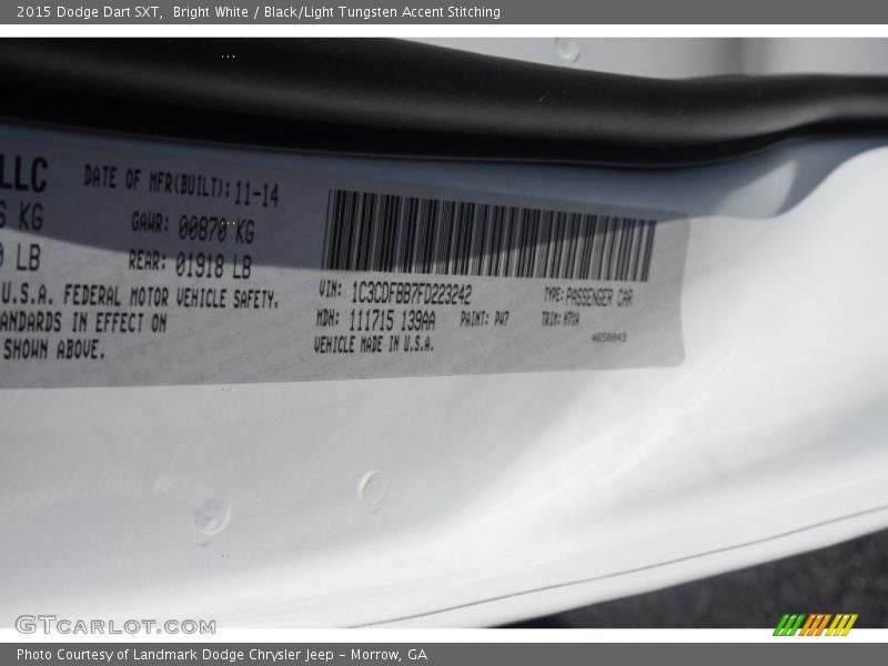 Bright White / Black/Light Tungsten Accent Stitching 2015 Dodge Dart SXT