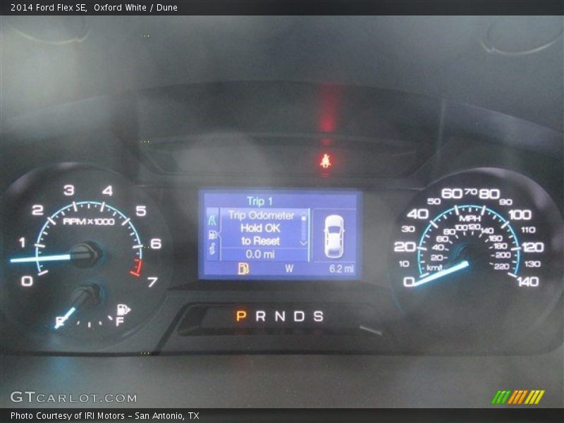 Oxford White / Dune 2014 Ford Flex SE