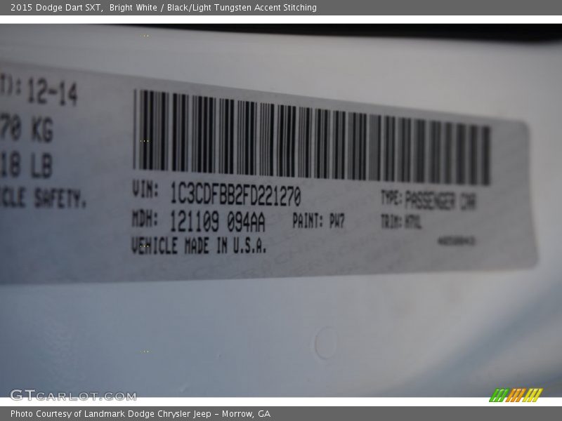 Bright White / Black/Light Tungsten Accent Stitching 2015 Dodge Dart SXT