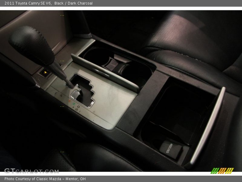 Black / Dark Charcoal 2011 Toyota Camry SE V6