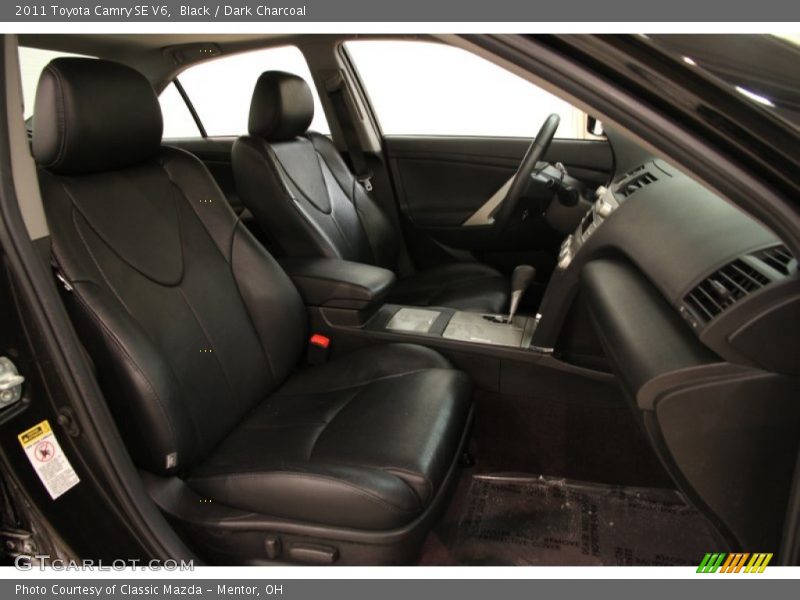 Black / Dark Charcoal 2011 Toyota Camry SE V6